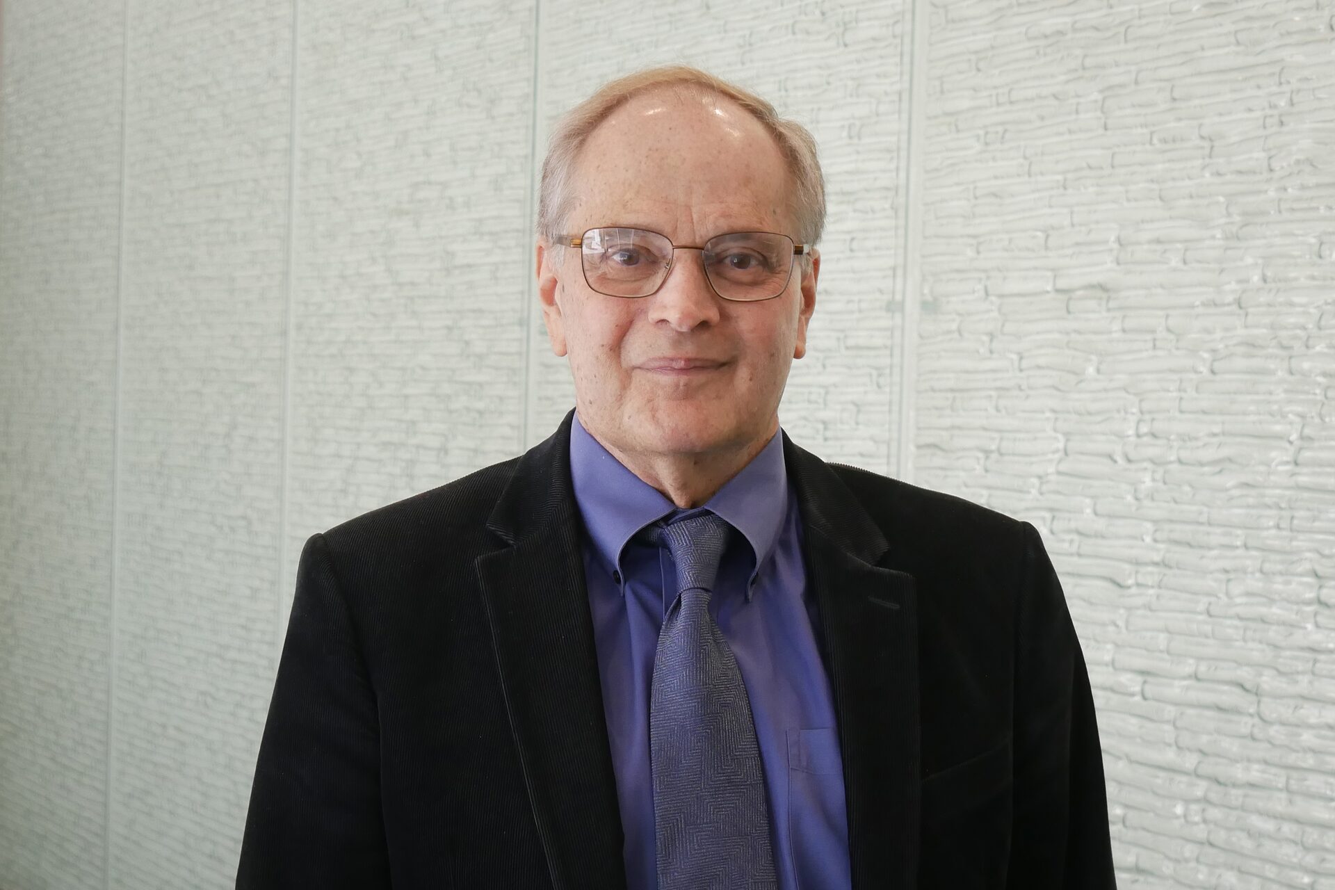 Professor John Joannopoulos, photonics pioneer and Institute for Soldier Nanotechnologies director, dies at 78