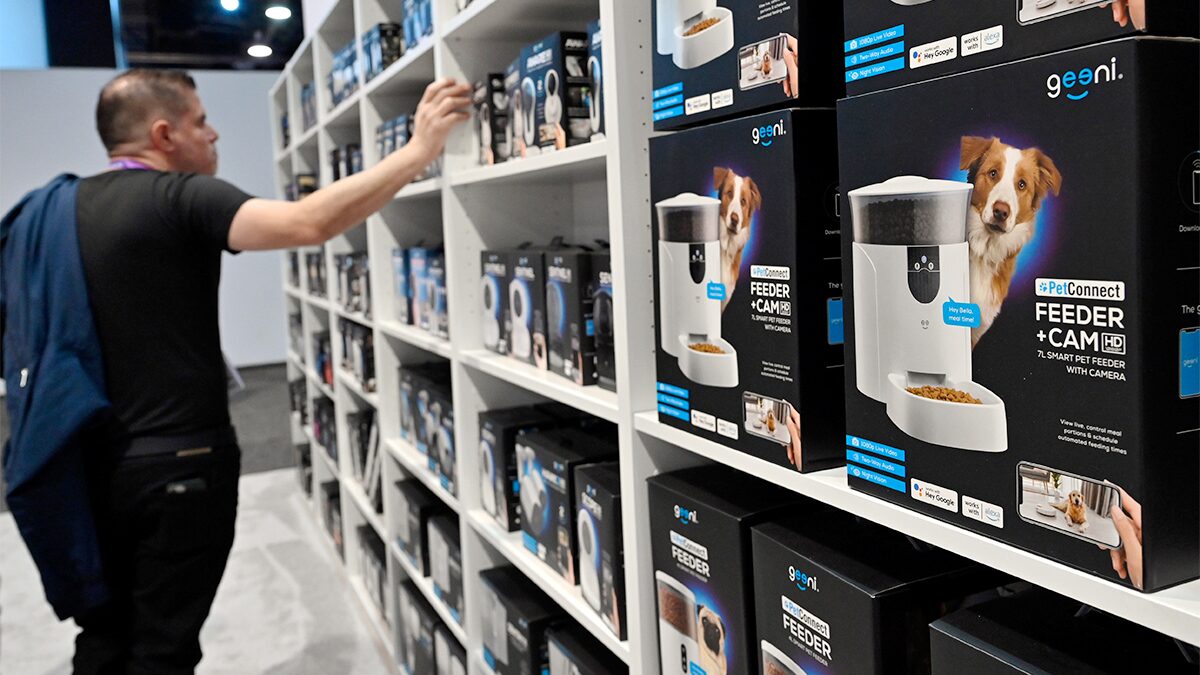 The 3 Types of Customers Who Buy Smart Products'and How to Market to Them