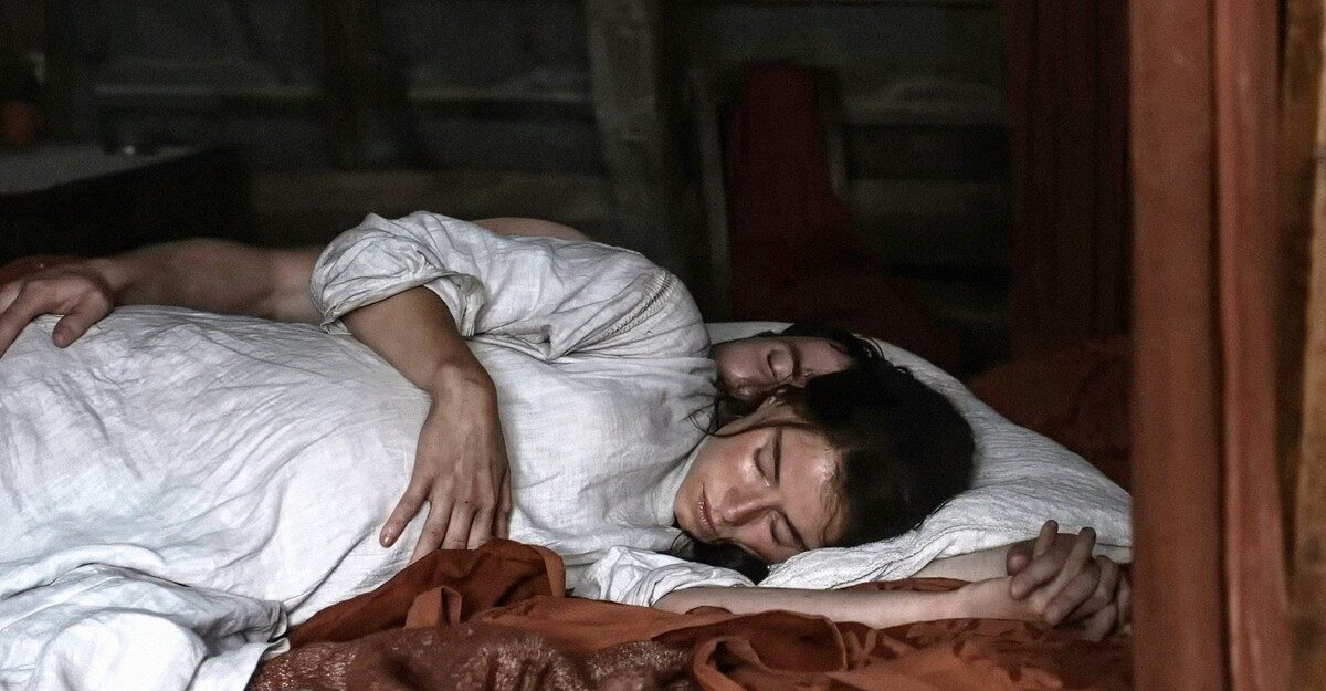 'Hamnet' Is Miserable, and Proud of It