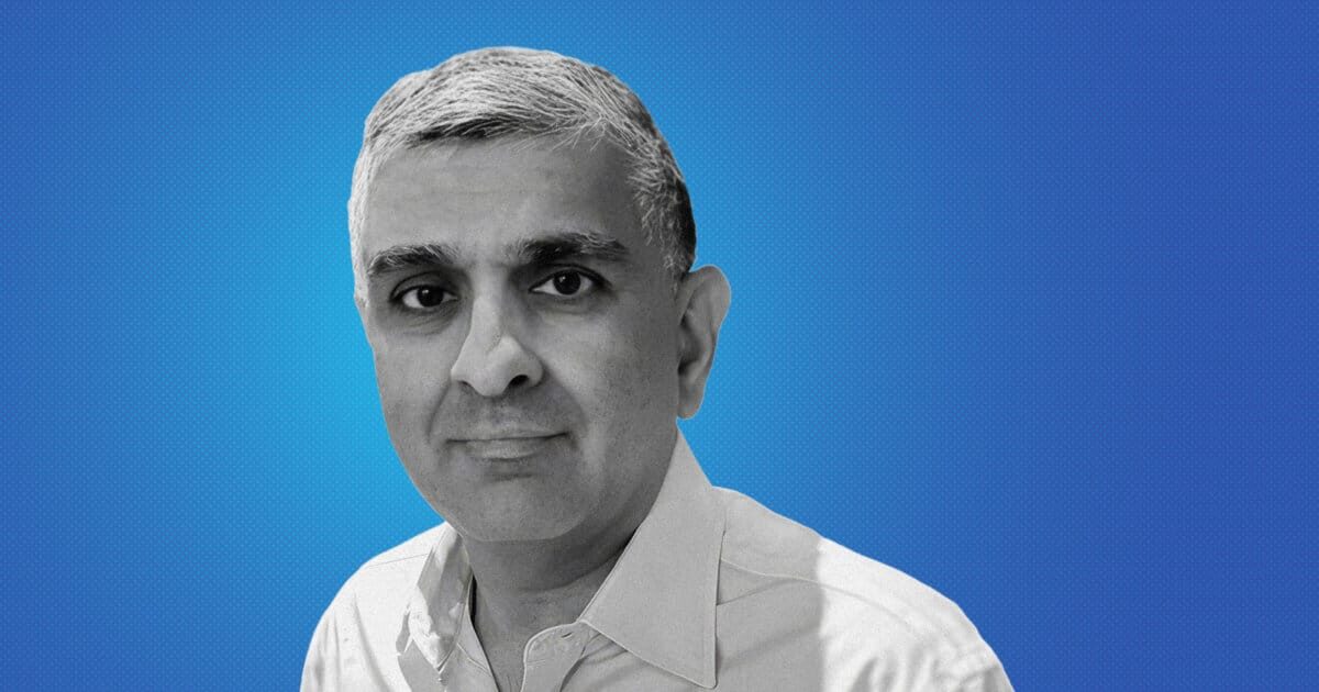 Leading an Industrial Giant Through Volatility