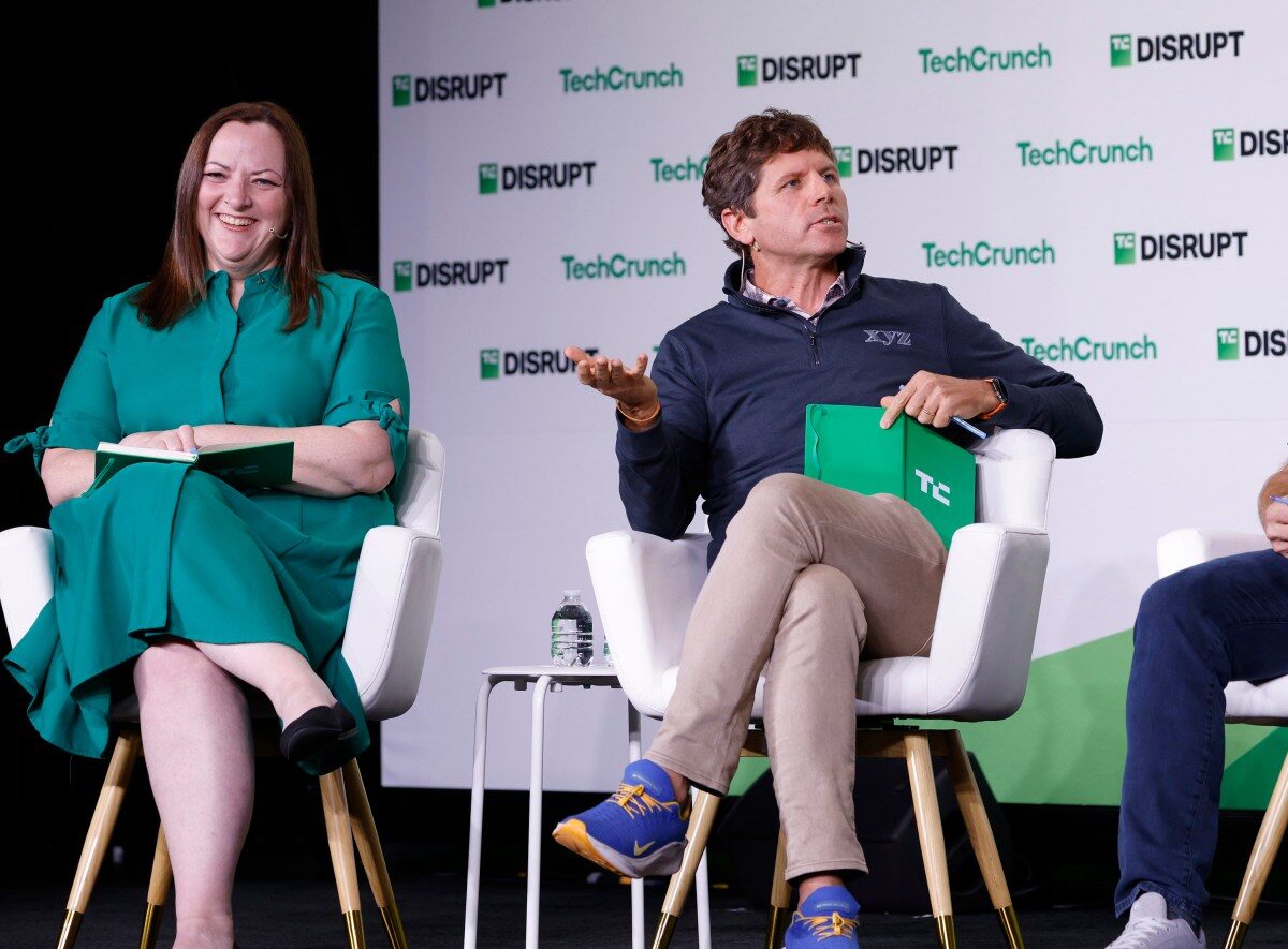 The market has 'switched' and founders have the power now, VCs say | TechCrunch