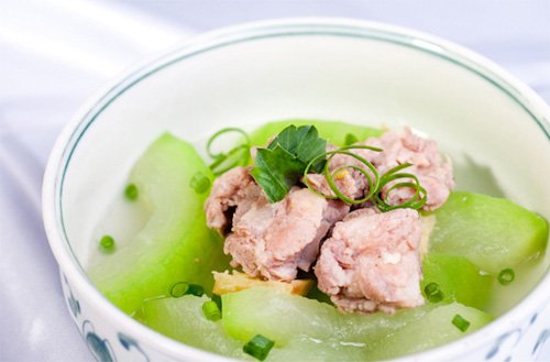 7 ngày tăng cân cấp tốc cho người gầy canh bi nau suon non 1