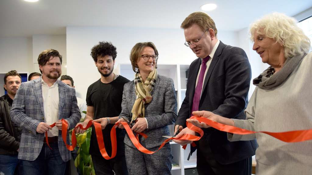 German Home Affairs Minister Ina Scharrenbach and Mayor Andreas Hollstein open Freiheit26 German Home Affairs Minister Ina Scharrenbach and Mayor Andreas Hollstein open Freiheit26