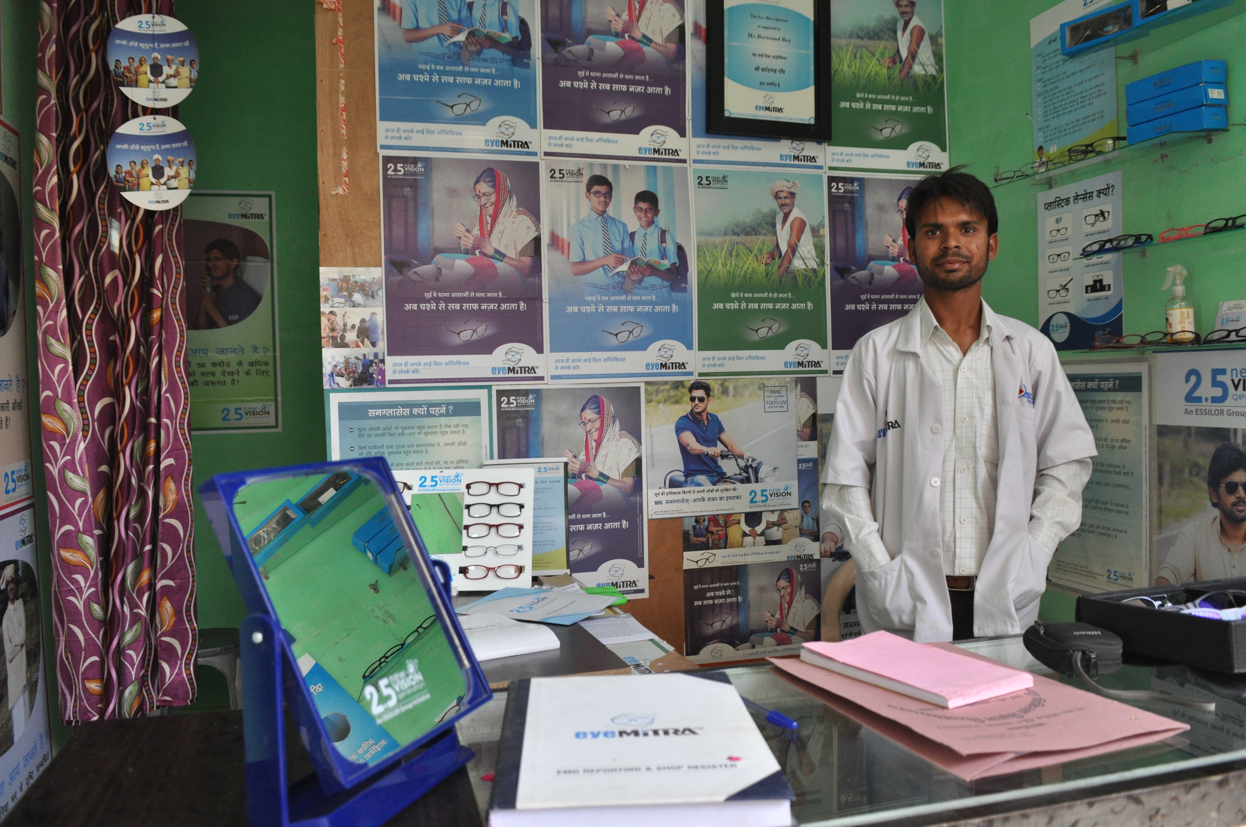 An Essilor Eye Mitra in his store An Essilor Eye Mitra in his store