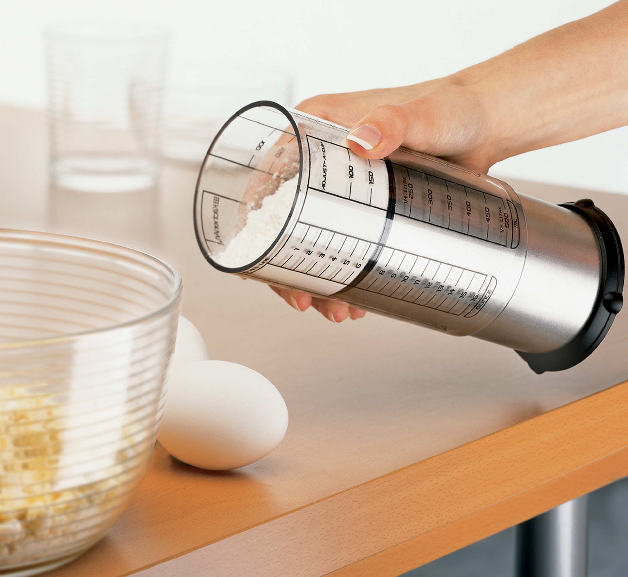 Fox Run Adjustable Measuring Cup - Thumbnail 2