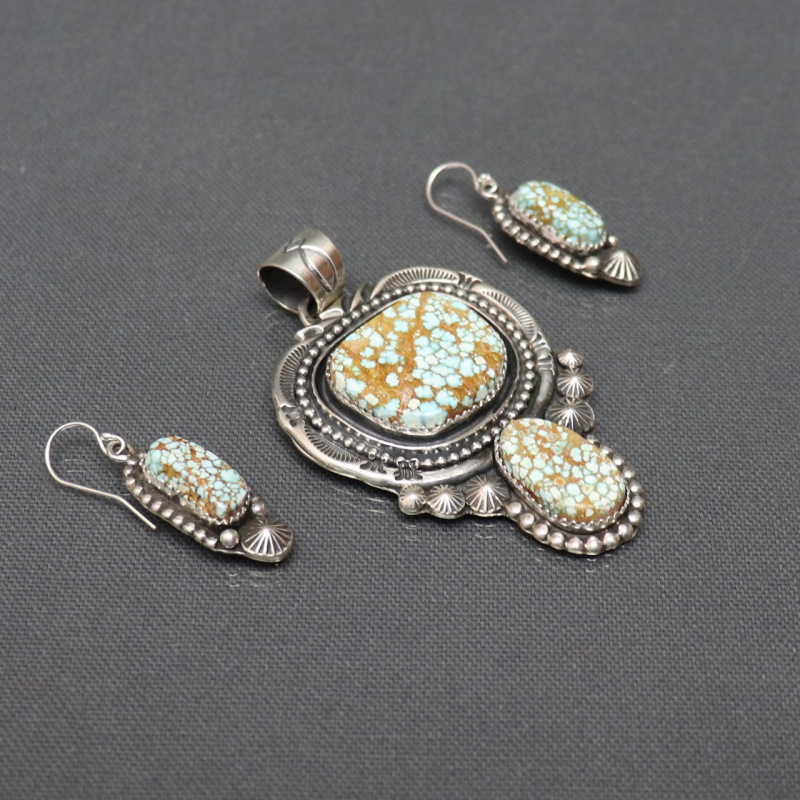 Posts More Dale Jewelry with 8 Turquoise