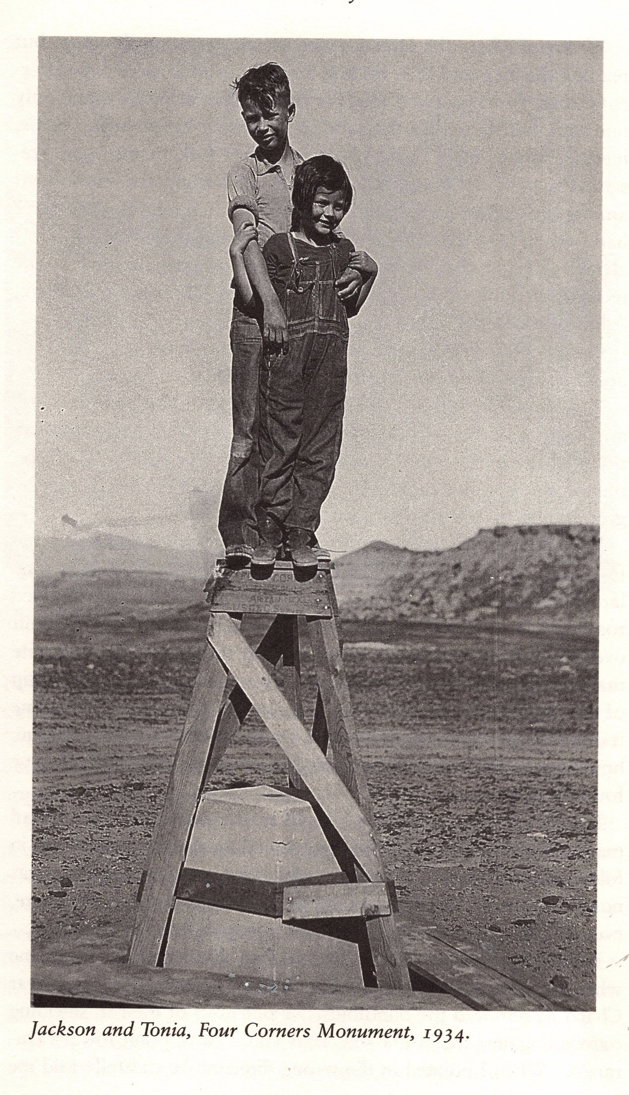 jackson_I_and_Tonia_at_the_4_Corners_MONUMENT-1