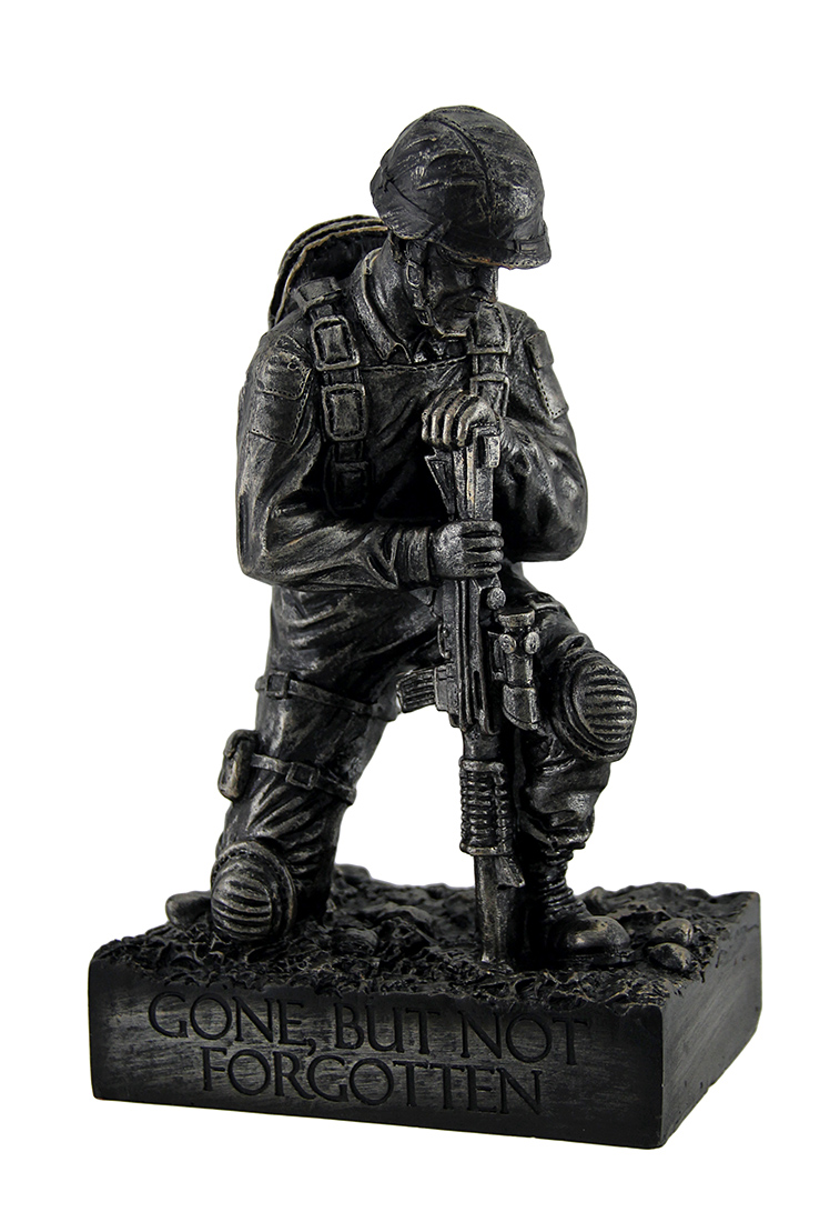 Silent Salute Military Soldier Statue Placing Rifle In the Ground