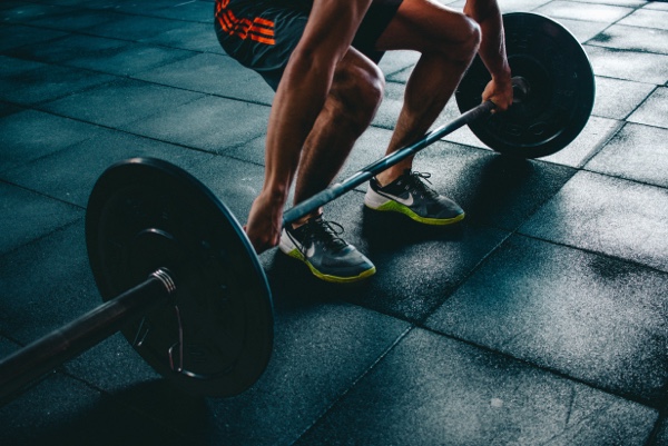action-athlete-barbell-841130 (1)
