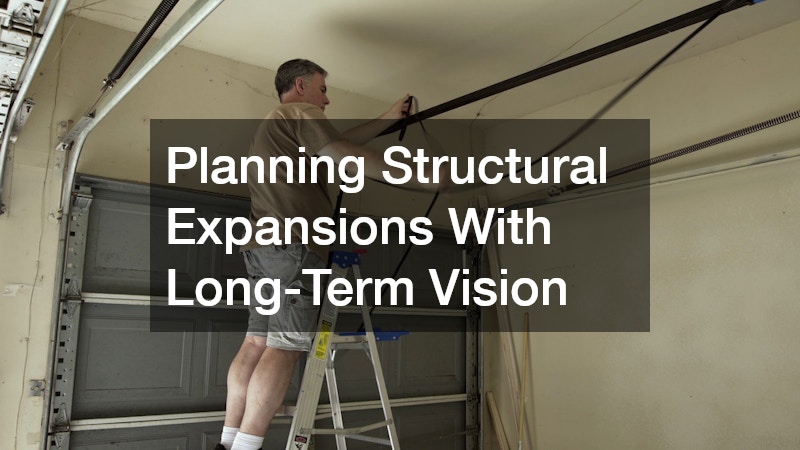 Planning Structural Expansions With Long-Term Vision