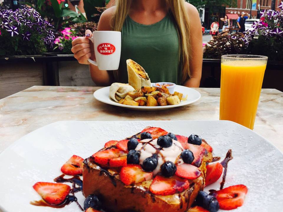 The 7 Best BYOB Spots in Chicago