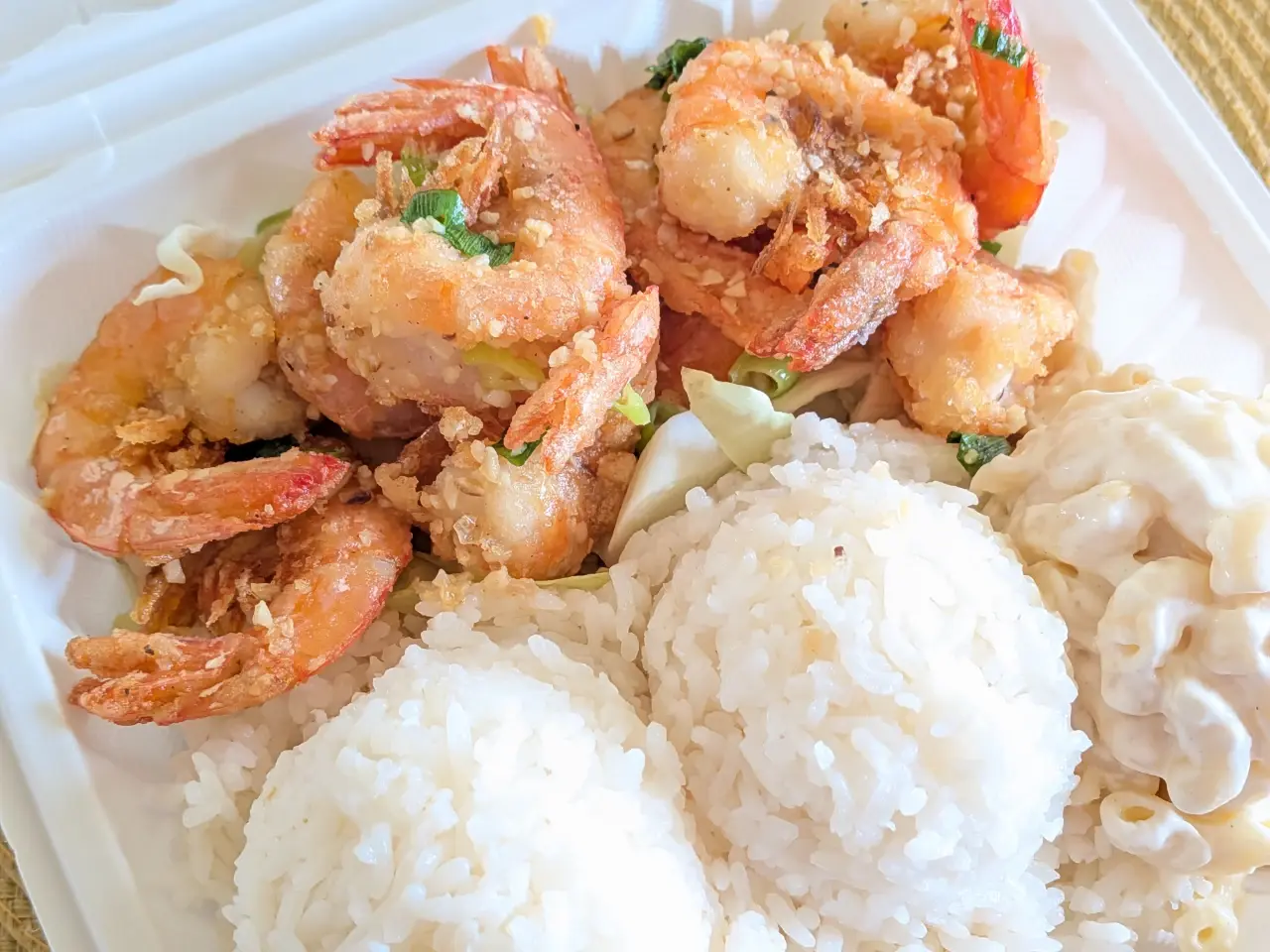 L&L Hawaiian Barbecueのガーリックシュリンププレート