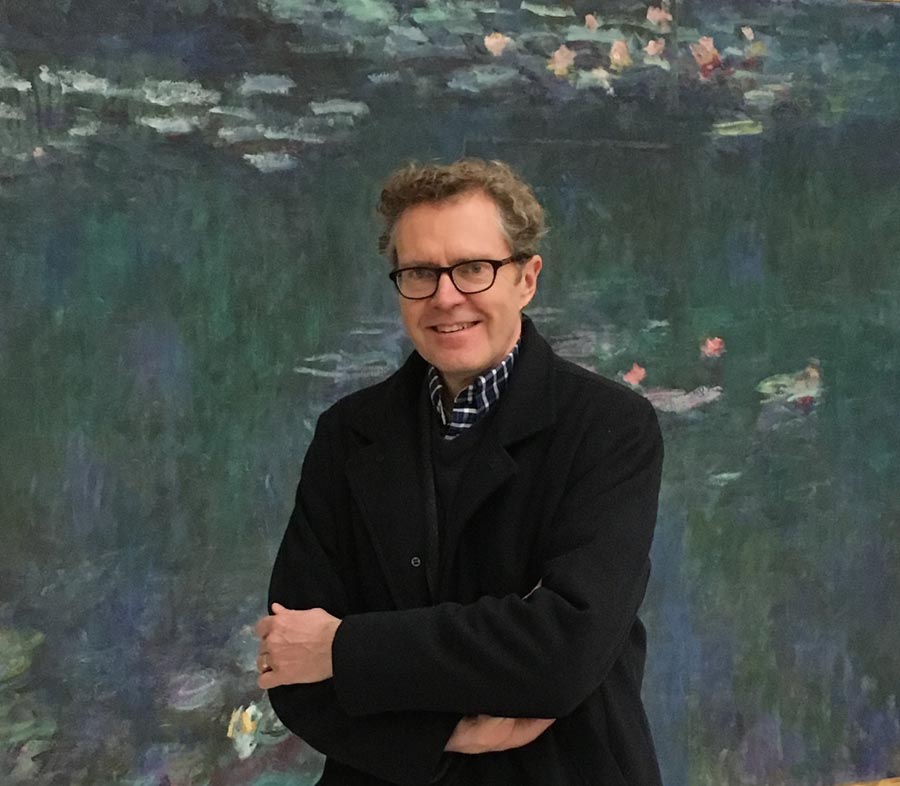 Photo of author Ross King.