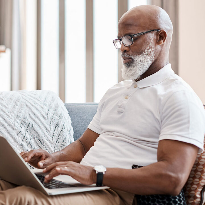 Paging Dr. Google The Risks of SelfDiagnosis and Searching Symptoms Online Everything Zoomer