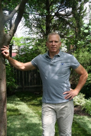 Dr. Ron Green