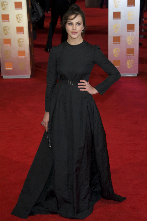 Downton Abbey Catch Up: Jessica Brown Findlay Photo: ©ZUMAPRESS.com/Keystone Press Downton Abbey Catch Up: Jessica Brown Findlay Photo: ©ZUMAPRESS.com/Keystone Press