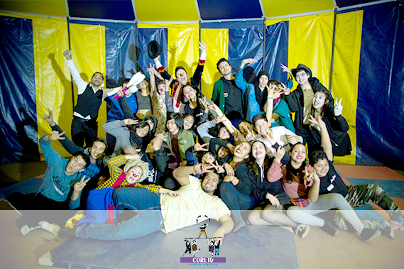 Escuela de Circo Social - Llevando la magia del circo a las poblaciones Escuela de Circo Social - Llevando la magia del circo a las poblaciones