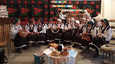 Moldova Strung Together