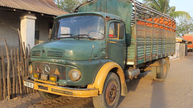 Camion FLM