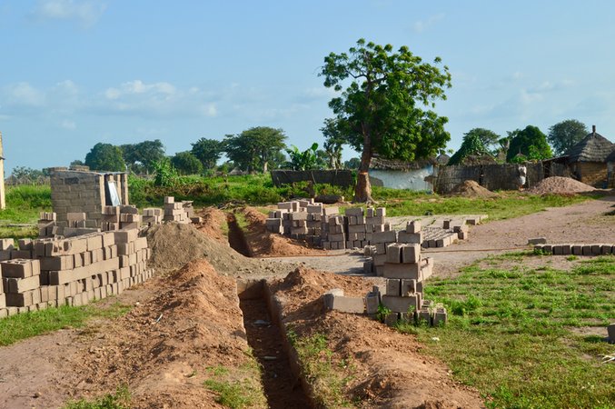 Digging the foundation.jpg