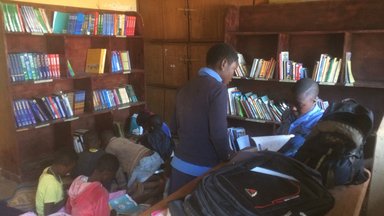 Studentsreaing.LibraryProject.MaiyaBlock.