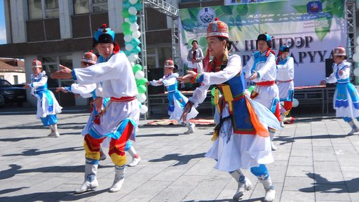 Jennifer Myung Mongolia