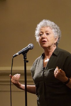 Marian tells a story at the RPCV Story Slam.
