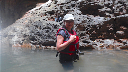 Lee in the water