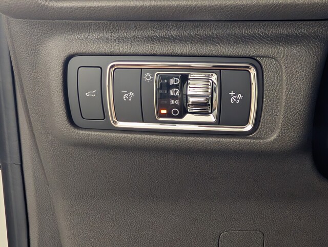 used 2022 Lincoln Corsair car, priced at $22,500