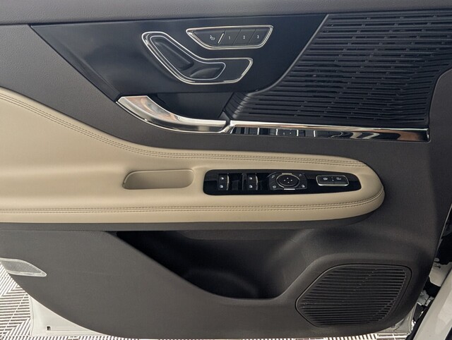 used 2022 Lincoln Corsair car, priced at $22,500