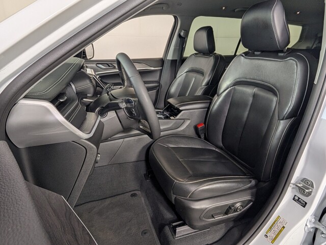 used 2023 Jeep GRAND CHEROKEE L car, priced at $26,000