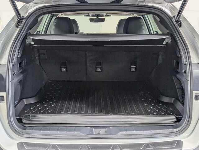 used 2025 Subaru Outback car, priced at $33,500