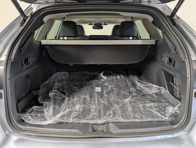 used 2025 Subaru Outback car, priced at $37,000