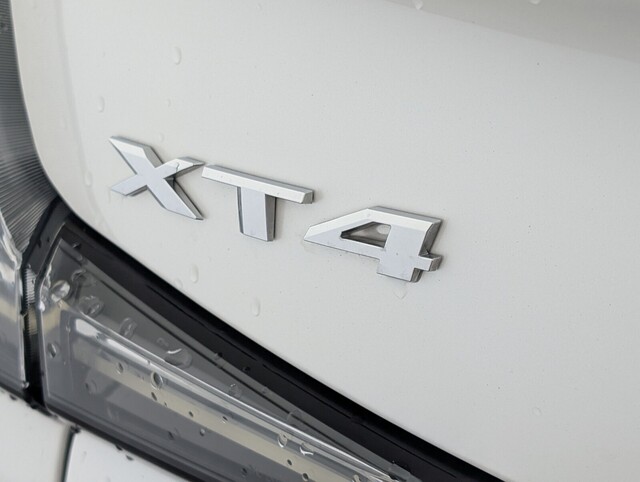 used 2019 Cadillac XT4 car, priced at $19,000