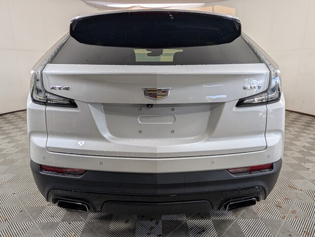 used 2019 Cadillac XT4 car, priced at $19,000