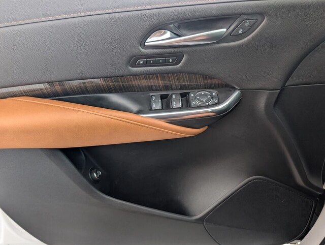 used 2019 Cadillac XT4 car, priced at $19,000
