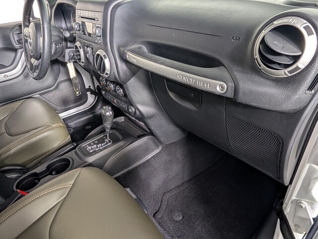 used 2016 Jeep Wrangler Unlimited car, priced at $24,000