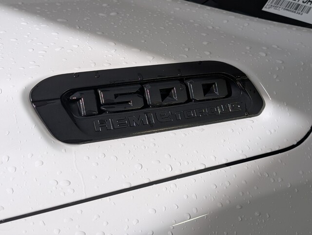 used 2021 Ram 1500 car, priced at $31,000