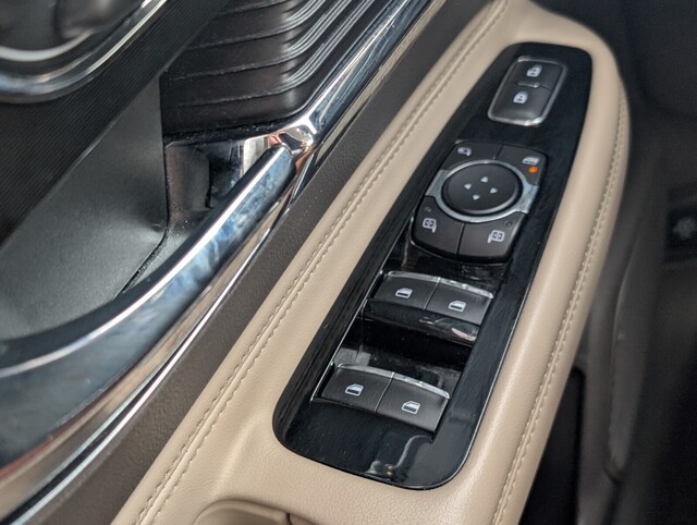 used 2022 Lincoln Corsair car, priced at $27,998