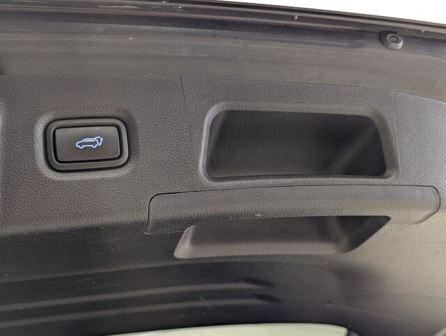 used 2023 Hyundai Santa Fe car, priced at $21,500