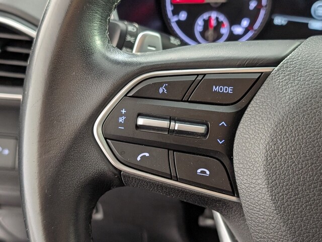 used 2023 Hyundai Santa Fe car, priced at $21,500
