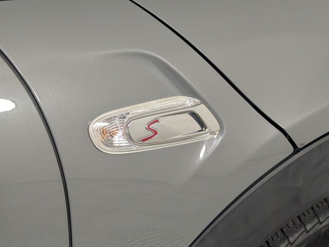 used 2021 MINI HARDTOP 4 DOOR car, priced at $19,500