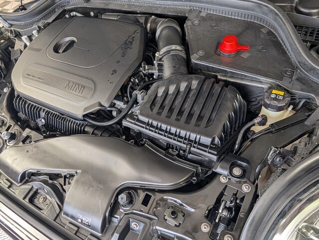 used 2021 MINI HARDTOP 4 DOOR car, priced at $19,500