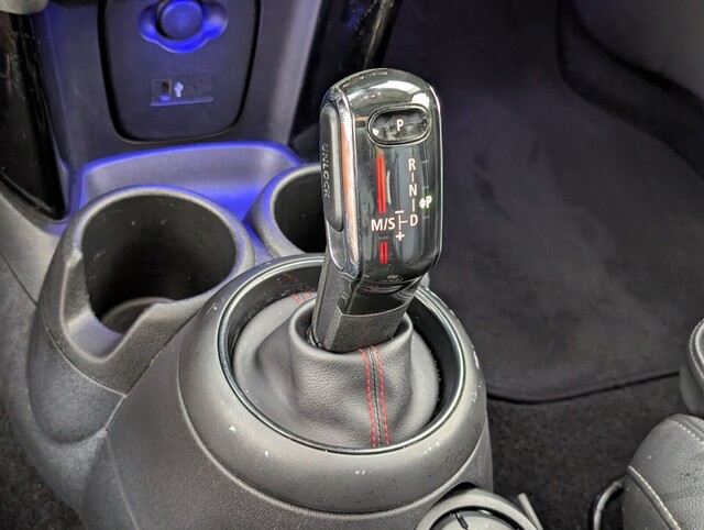 used 2021 MINI HARDTOP 4 DOOR car, priced at $19,500
