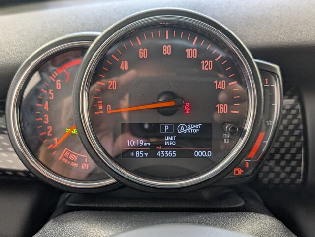 used 2021 MINI HARDTOP 4 DOOR car, priced at $19,500
