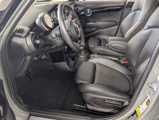used 2021 MINI HARDTOP 4 DOOR car, priced at $19,500
