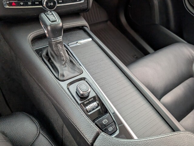 used 2020 Volvo XC90 car, priced at $23,000