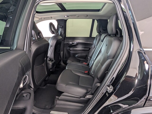 used 2020 Volvo XC90 car, priced at $23,000