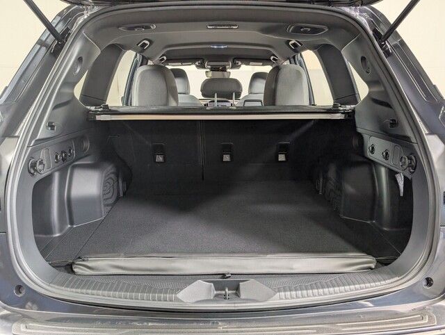 used 2025 Subaru Forester car, priced at $27,800