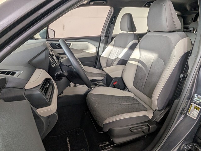 used 2025 Subaru Forester car, priced at $27,800